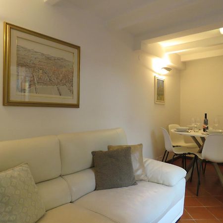 בולוניה Cesare Battisti Apartment מראה חיצוני תמונה